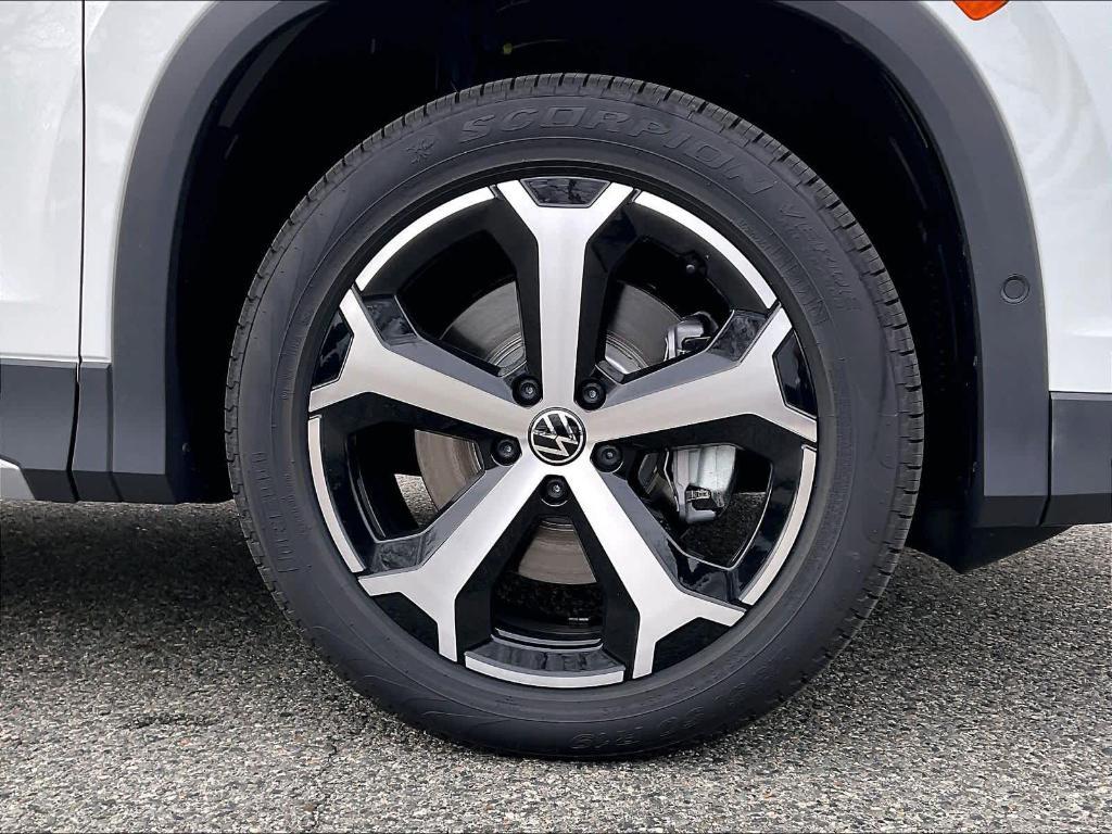 new 2026 Volkswagen Tiguan car, priced at $36,449