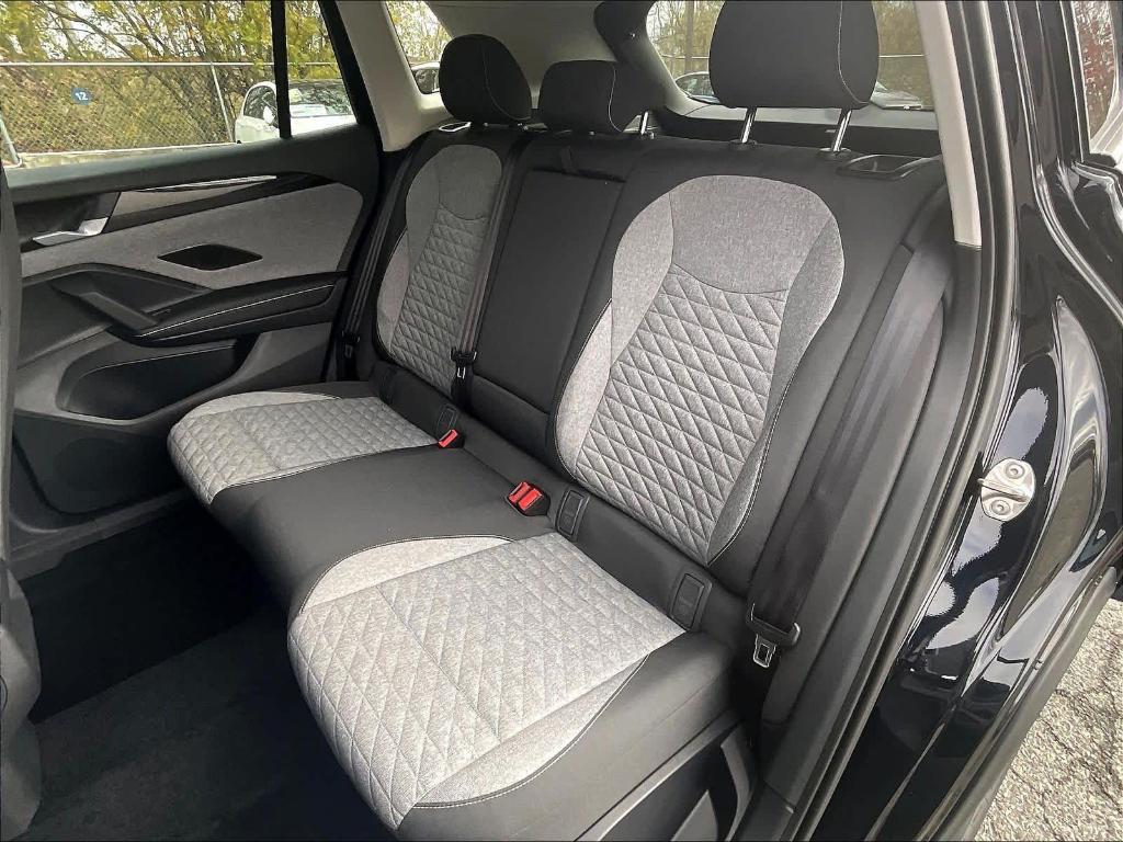 new 2025 Volkswagen Tiguan car, priced at $28,978