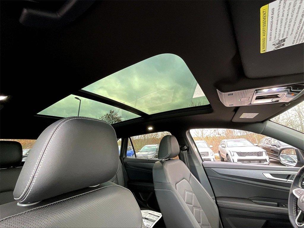 new 2026 Volkswagen Atlas Cross Sport car, priced at $44,515