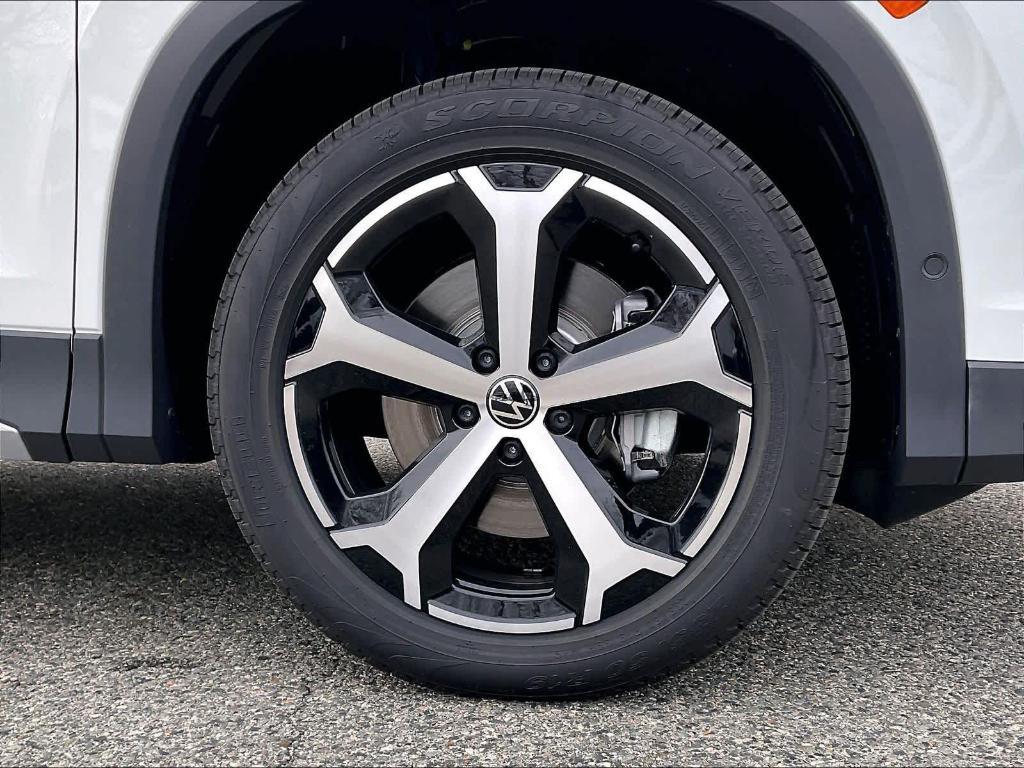 new 2026 Volkswagen Tiguan car, priced at $36,449