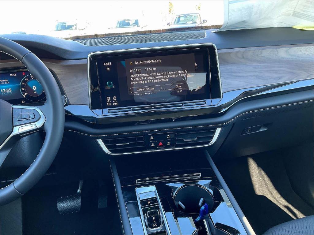 new 2026 Volkswagen Atlas car, priced at $44,801