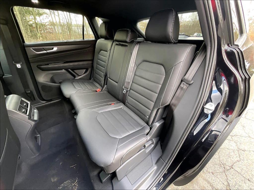 new 2026 Volkswagen Atlas Cross Sport car, priced at $48,841