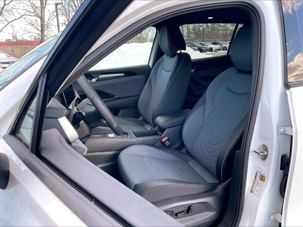 new 2026 Volkswagen Tiguan car, priced at $40,076