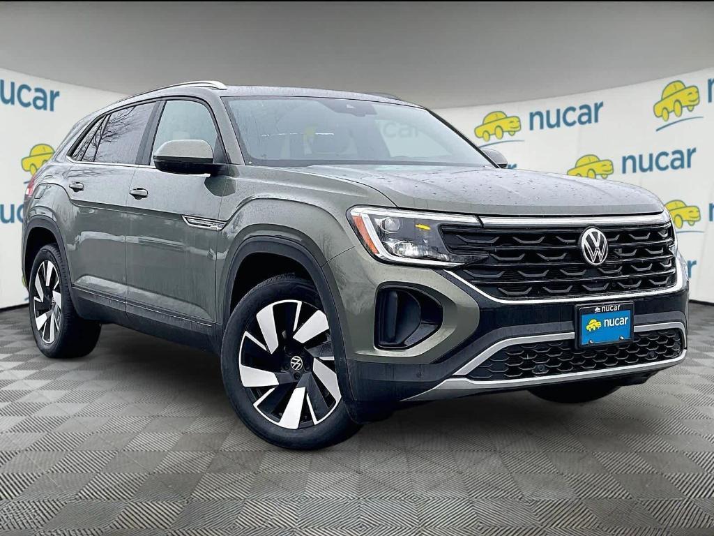 new 2026 Volkswagen Atlas Cross Sport car, priced at $44,339