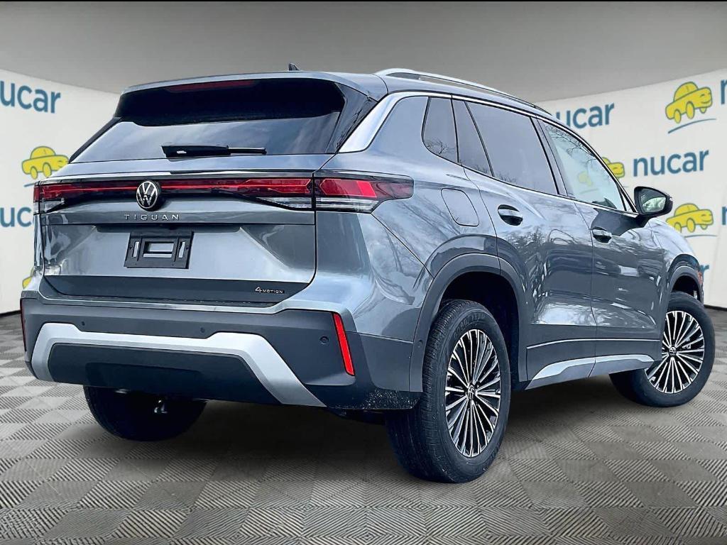 new 2026 Volkswagen Tiguan car, priced at $33,338