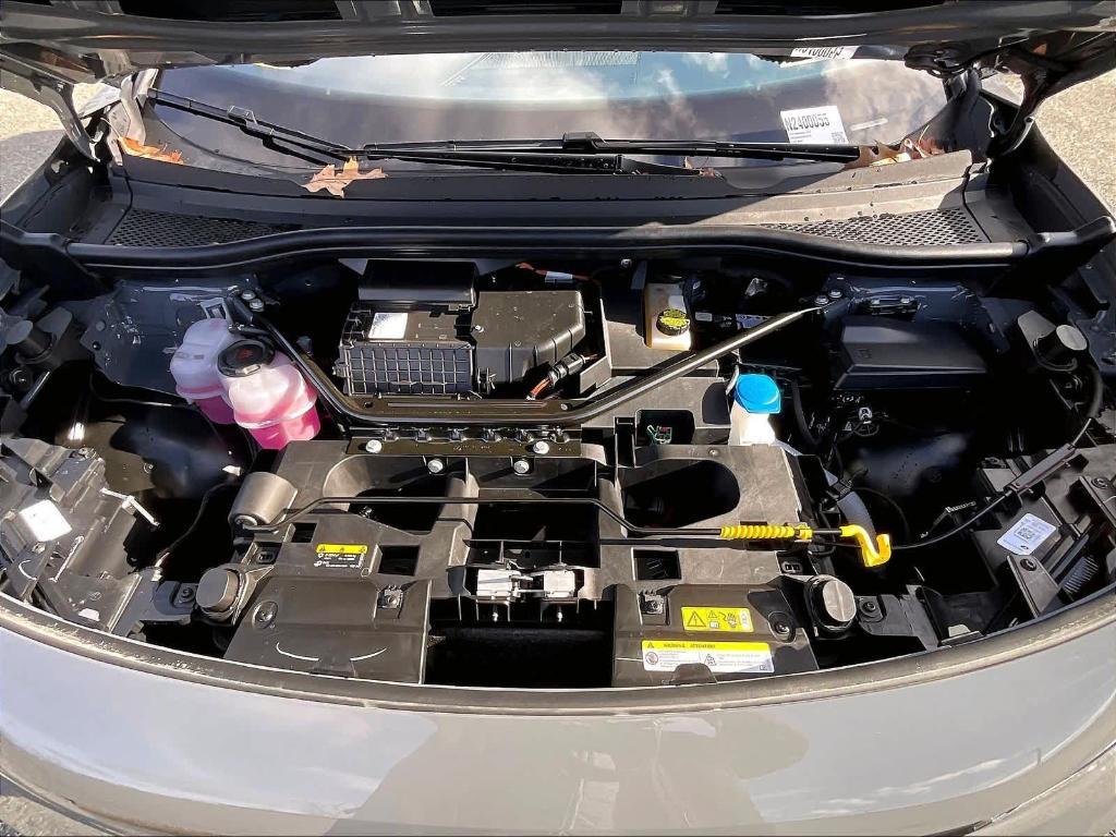 new 2025 Volkswagen ID.4 car, priced at $37,887