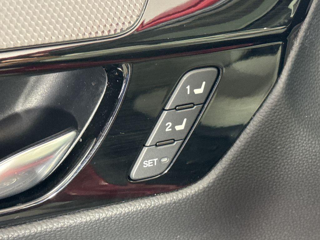 used 2024 Honda CR-V car, priced at $30,478