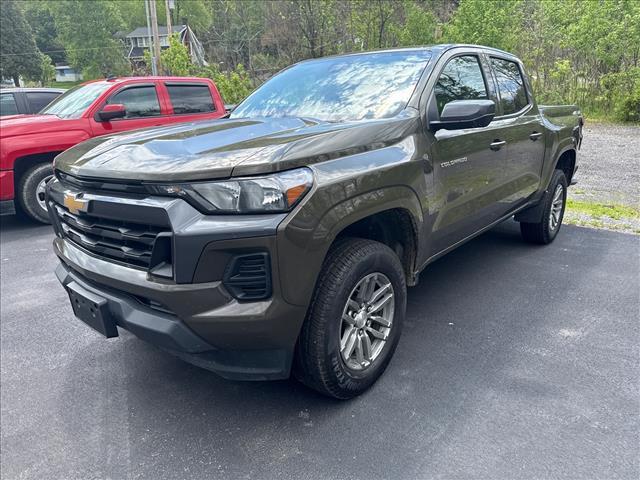 used 2024 Chevrolet Colorado car, priced at $29,990