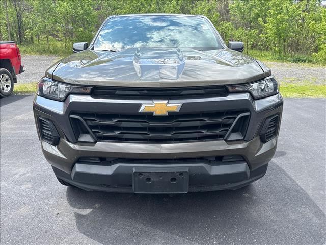 used 2024 Chevrolet Colorado car, priced at $29,990