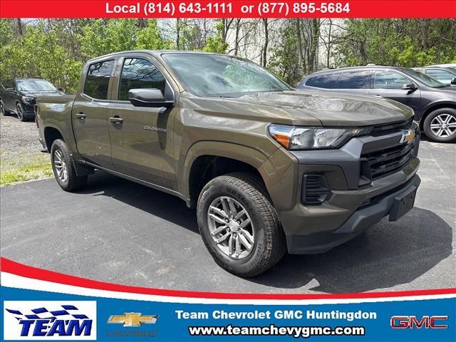 used 2024 Chevrolet Colorado car, priced at $29,990