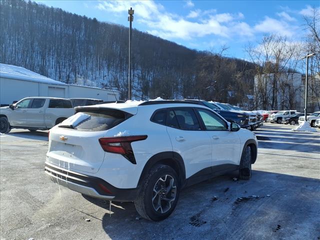 used 2025 Chevrolet Trax car, priced at $22,990