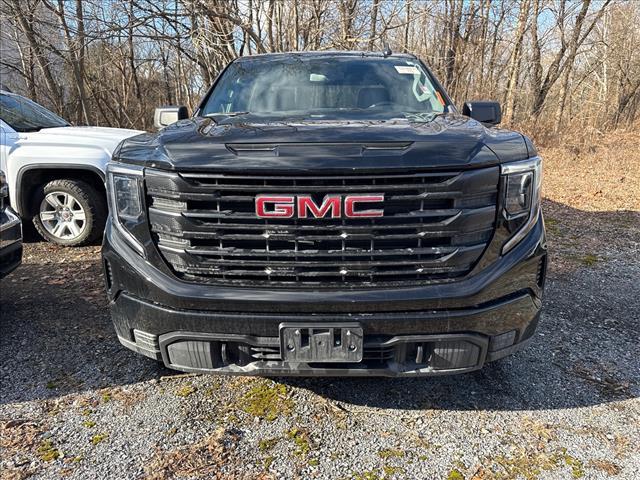 used 2023 GMC Sierra 1500 car, priced at $35,990