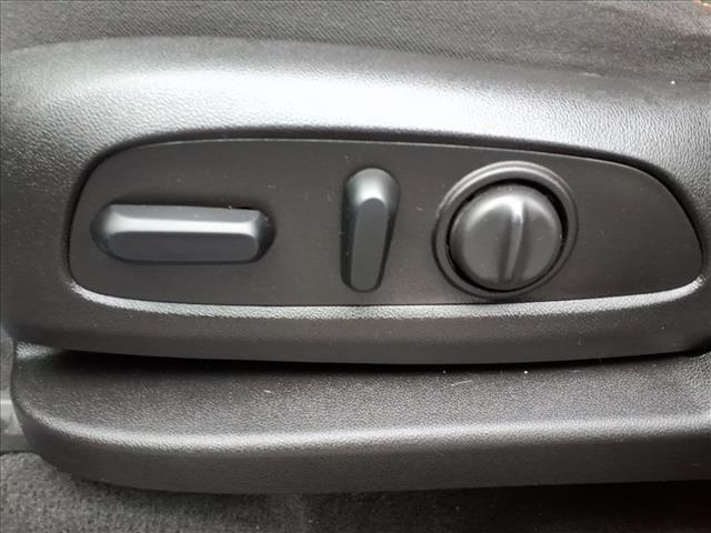 used 2019 Chevrolet Traverse car, priced at $26,490