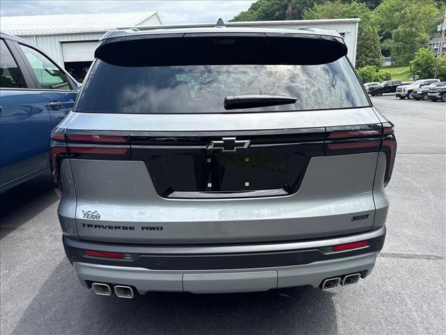 new 2026 Chevrolet Traverse car, priced at $55,929