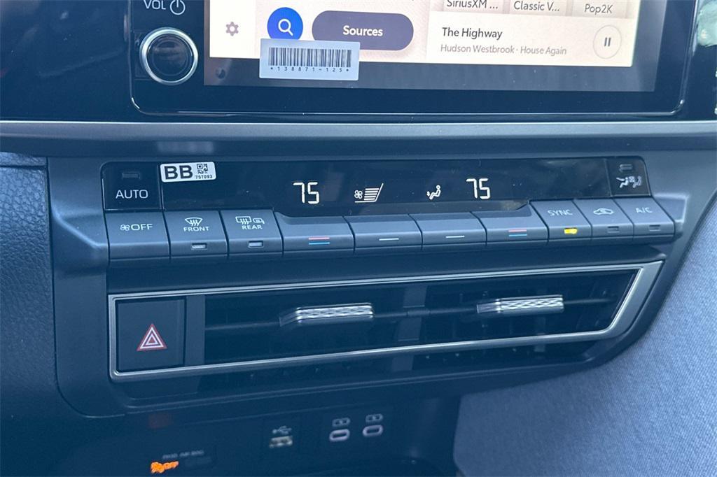 new 2025 Toyota Camry car, priced at $29,934