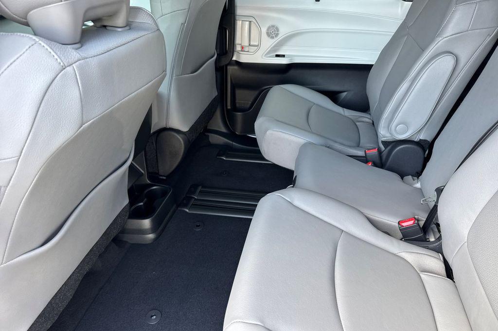 new 2026 Toyota Sienna car, priced at $47,570