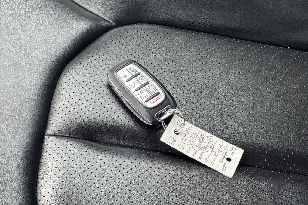 used 2023 Chrysler Pacifica car, priced at $22,276