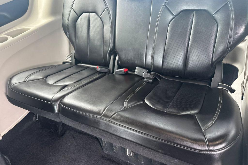 used 2023 Chrysler Pacifica car, priced at $22,276