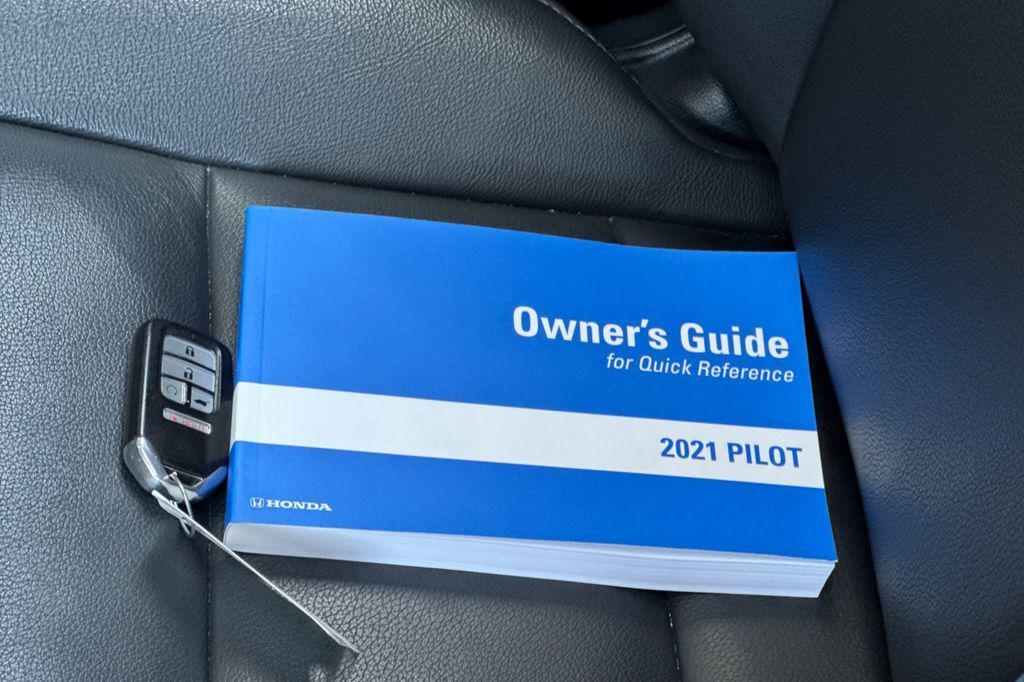 used 2021 Honda Pilot car, priced at $24,700