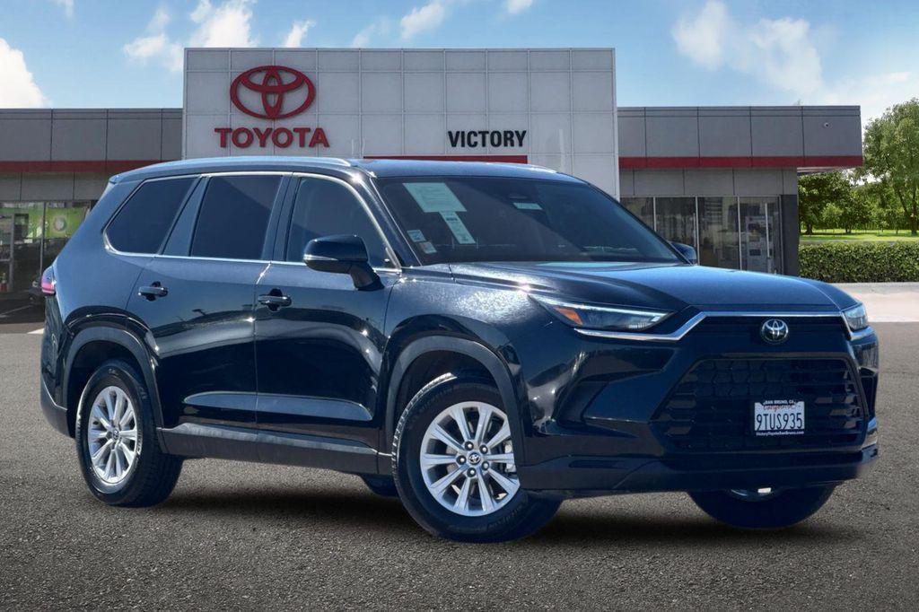 used 2025 Toyota Grand Highlander car, priced at $42,711