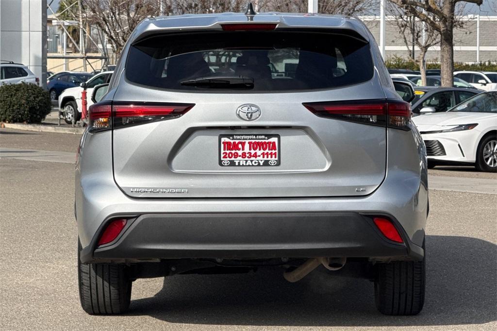 used 2025 Toyota Highlander car, priced at $39,596