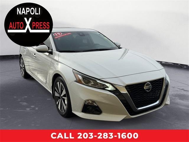 used 2019 Nissan Altima car, priced at $15,200