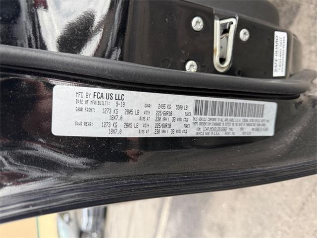 used 2020 Jeep Cherokee car, priced at $18,725