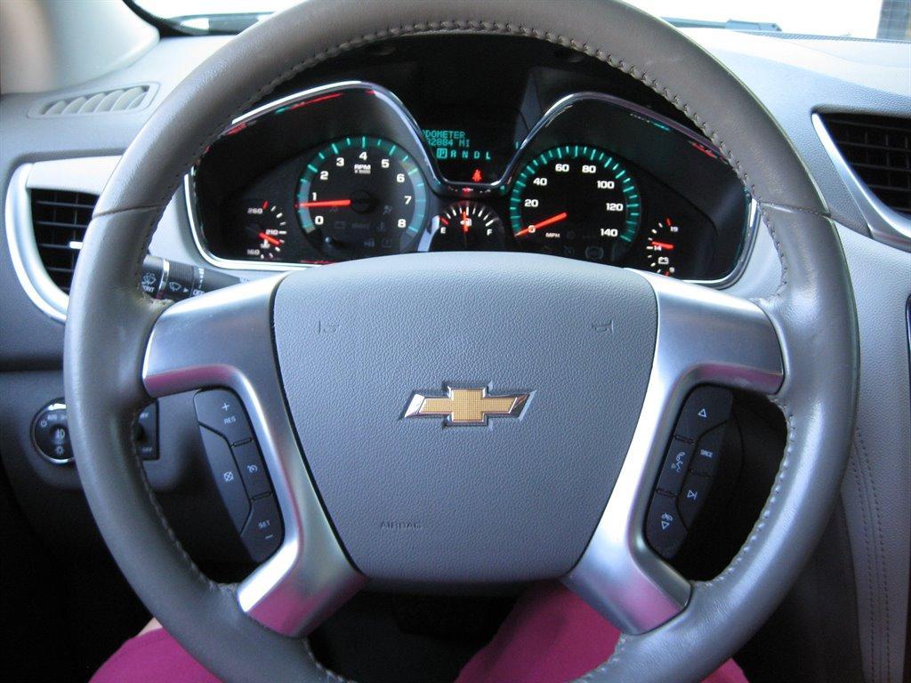 used 2015 Chevrolet Traverse car, priced at $6,249