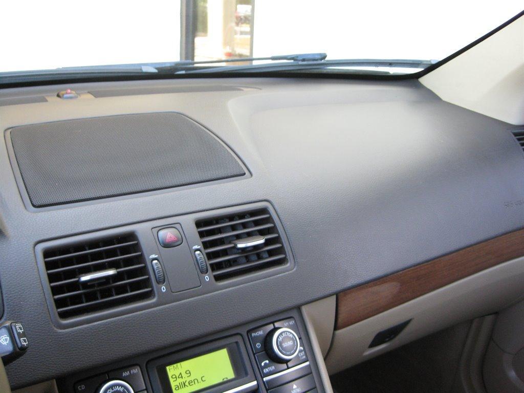 used 2012 Volvo XC90 car, priced at $8,999