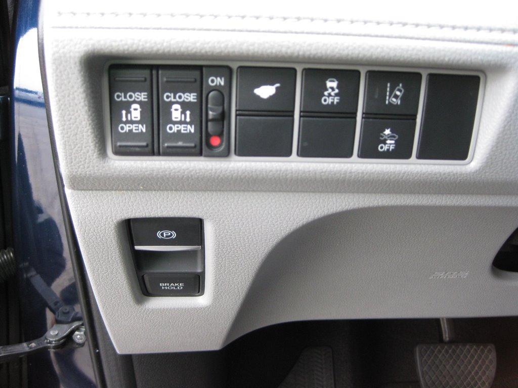 used 2018 Honda Odyssey car, priced at $18,449