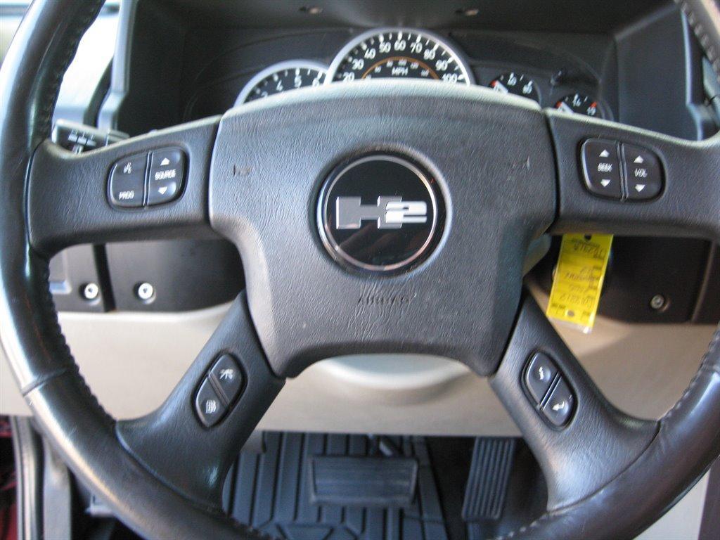 used 2005 Hummer H2 car, priced at $12,500