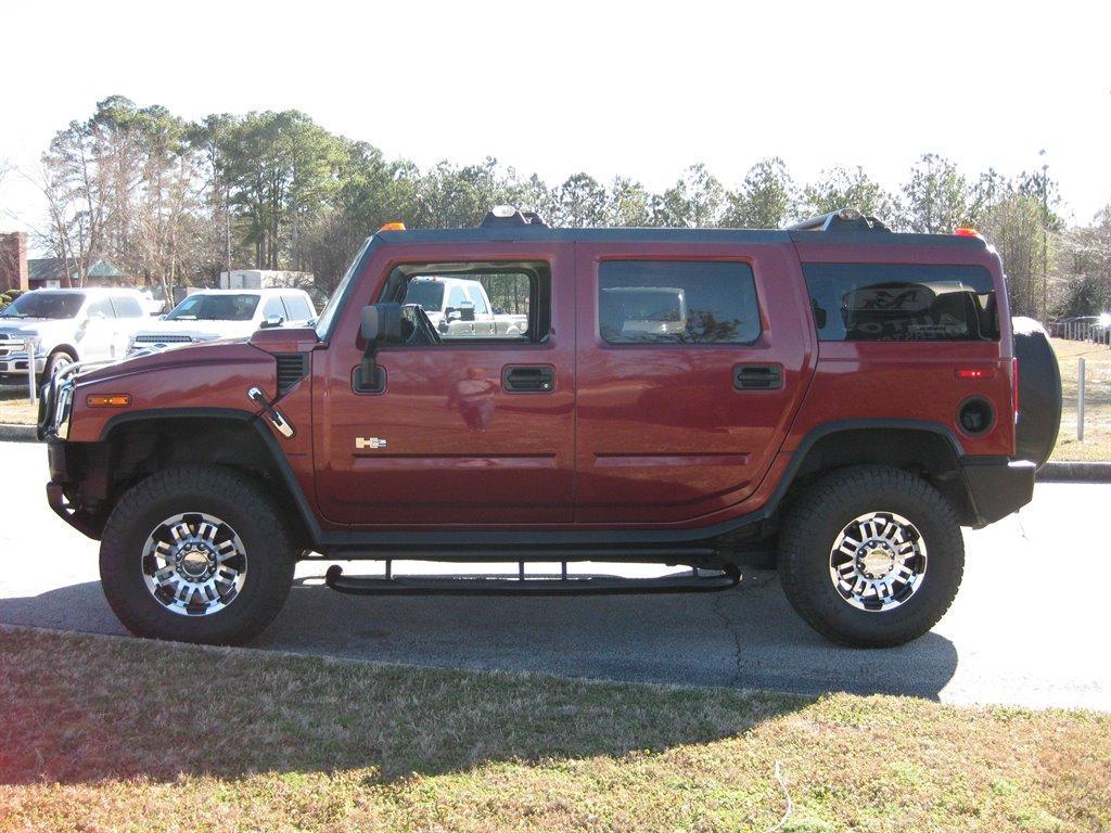 used 2005 Hummer H2 car, priced at $12,500