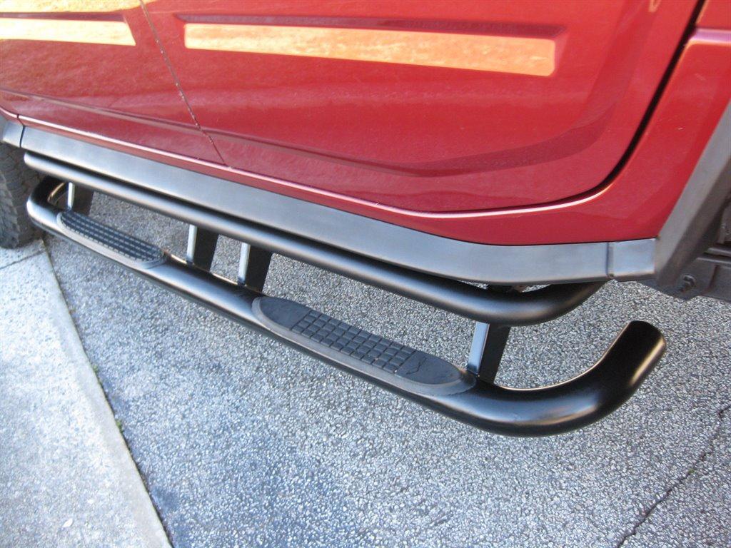 used 2005 Hummer H2 car, priced at $12,500