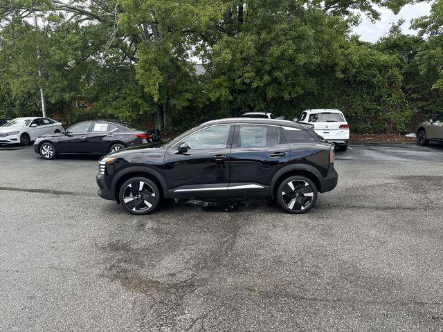 new 2025 Nissan Kicks car, priced at $25,267