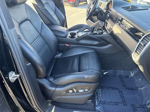 used 2019 Porsche Cayenne car, priced at $33,500