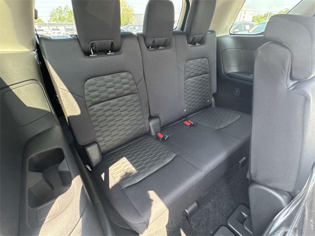 new 2025 Nissan Pathfinder car, priced at $40,360