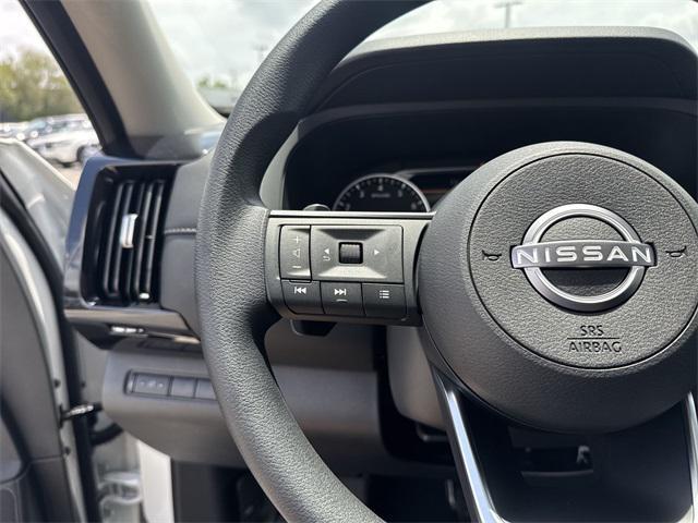 new 2025 Nissan Pathfinder car, priced at $40,360