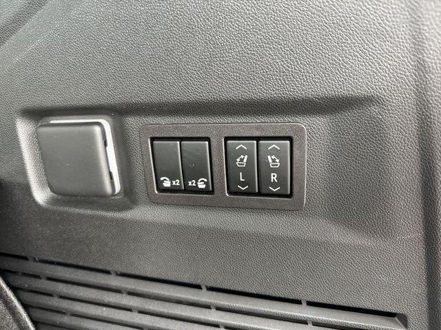 used 2023 Chevrolet Tahoe car, priced at $47,563