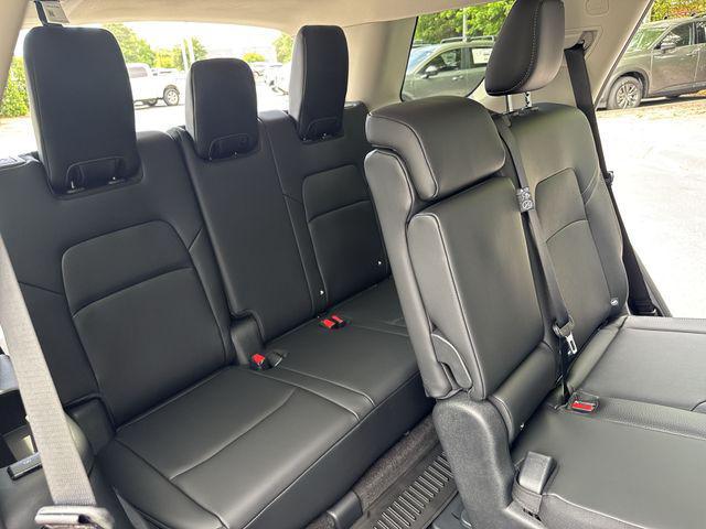 new 2026 Nissan Pathfinder car, priced at $42,418