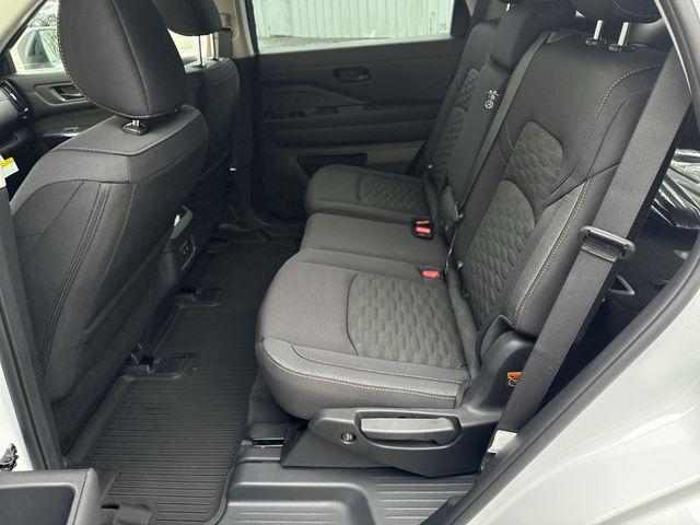 new 2026 Nissan Pathfinder car, priced at $40,978