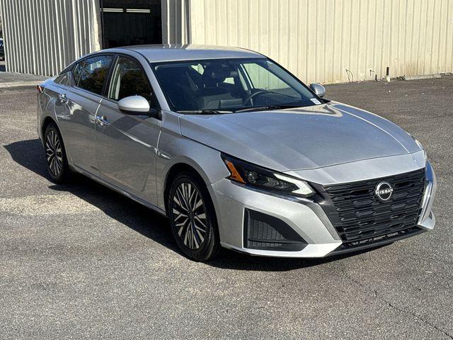used 2023 Nissan Altima car, priced at $18,499
