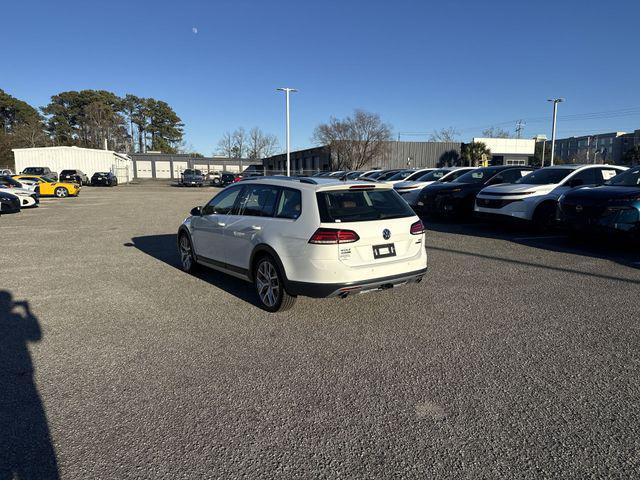 used 2018 Volkswagen Golf Alltrack car, priced at $17,775