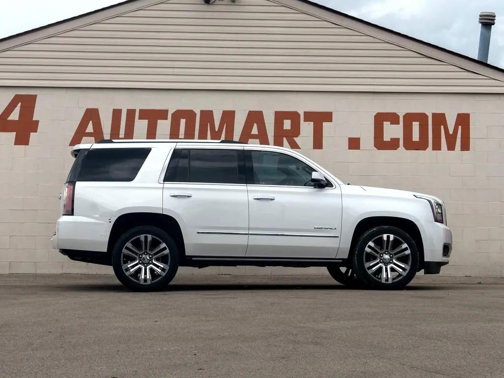 used 2019 GMC Yukon car, priced at $33,344
