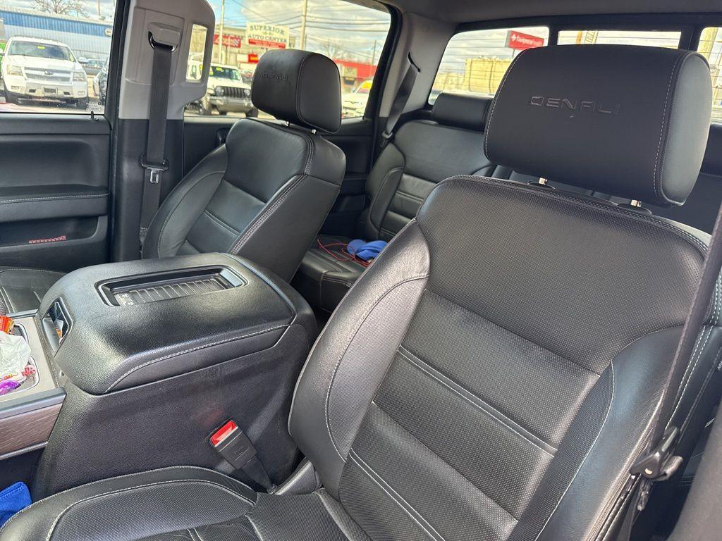 used 2018 GMC Sierra 1500 car, priced at $32,944