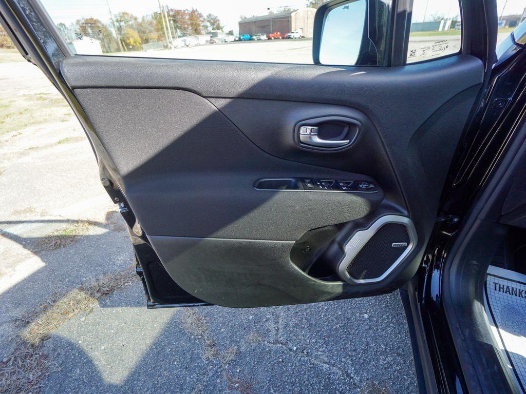 used 2021 Jeep Renegade car, priced at $22,044