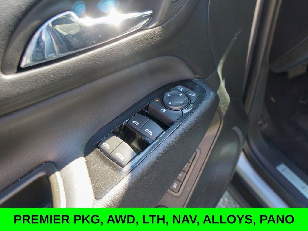 used 2023 Chevrolet Equinox car, priced at $22,444