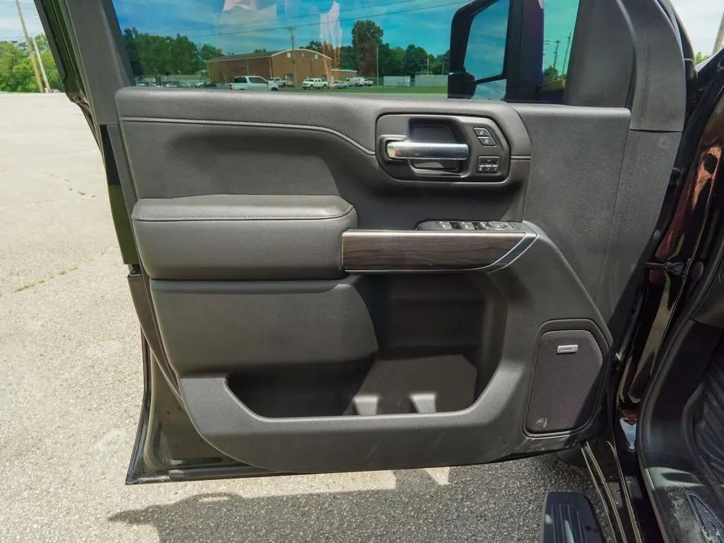 used 2020 Chevrolet Silverado 2500 car, priced at $43,544