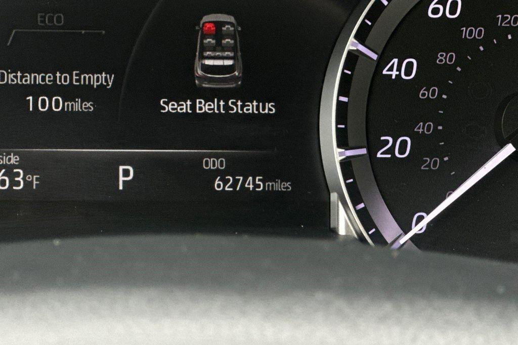 used 2023 Toyota Highlander car, priced at $36,084