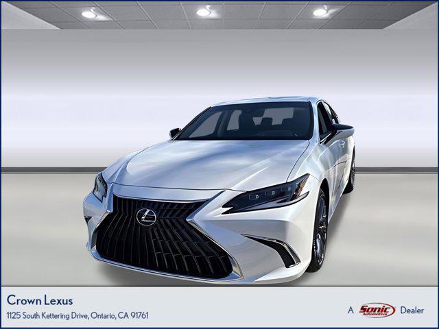 new 2025 Lexus ES 300h car, priced at $58,054