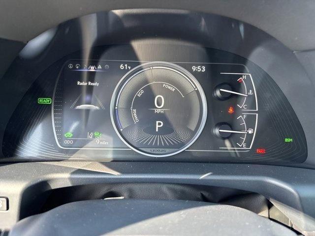 new 2025 Lexus ES 300h car, priced at $58,054